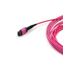 Fibermall製 MPO メス to 4LC/UPC デュプレックス 12芯 OM4 50/125 マルチモード ファンアウトケーブル(タイプB、LSZH、マゼンタ)